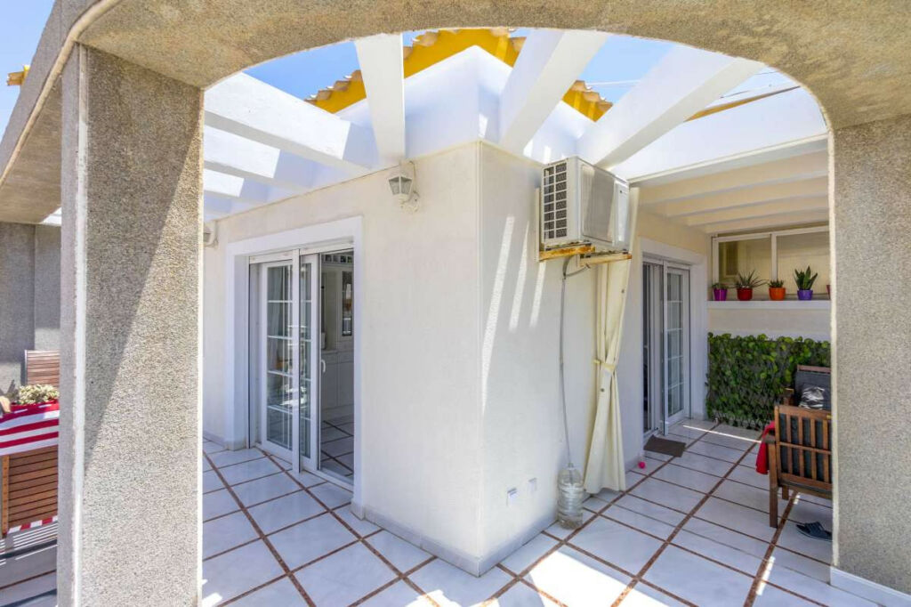 Penthouse Torrevieja Alicante - image 25