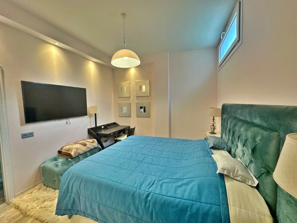 Detached Villa Selwo Málaga - image 25