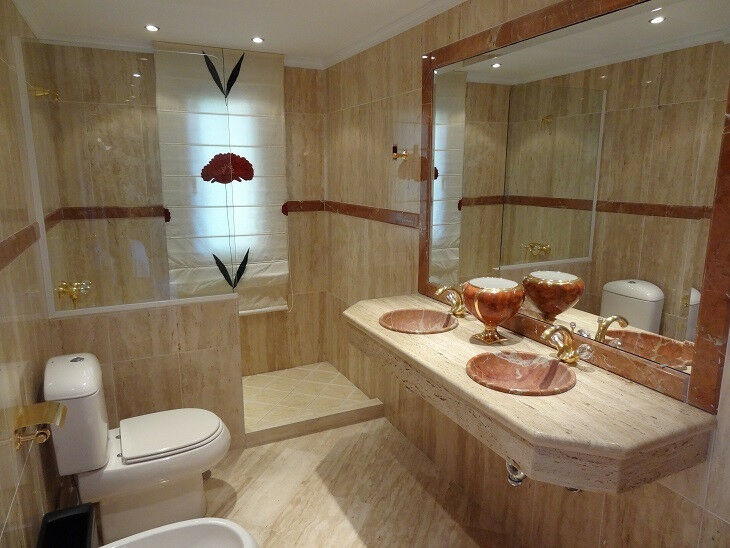 Detached Villa Estepona Málaga - image 24