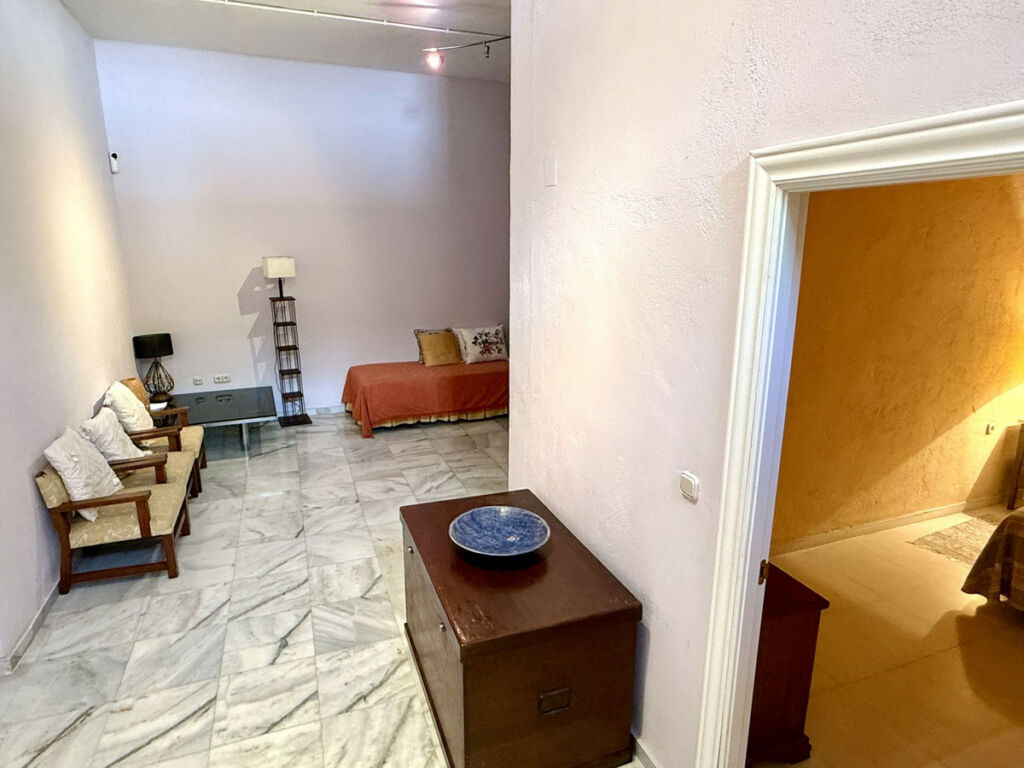 Semi-Detached House The Golden Mile Málaga - image 25