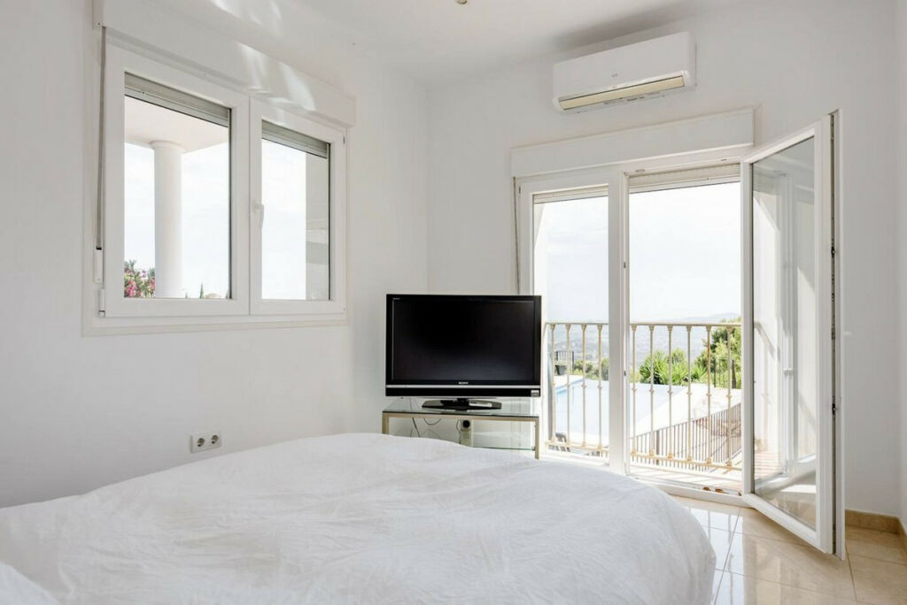 Detached Villa Valtocado Málaga - image 25