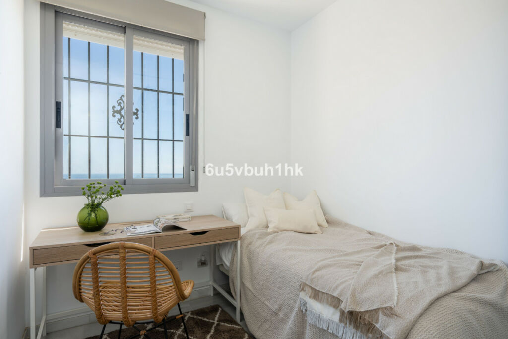 Townhouse Fuengirola Málaga - image 25