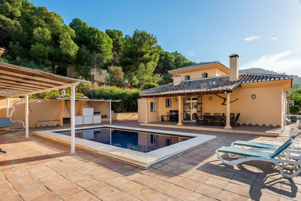 Detached Villa Alhaurín de la Torre Málaga - image 25