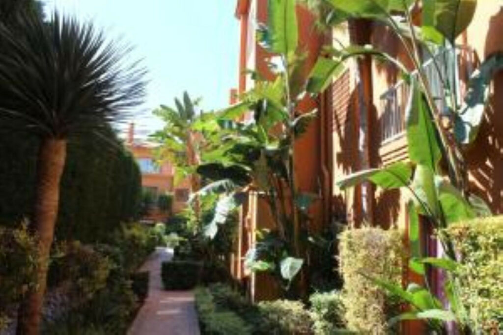 Ground Floor Apartment Atalaya Málaga - image 25