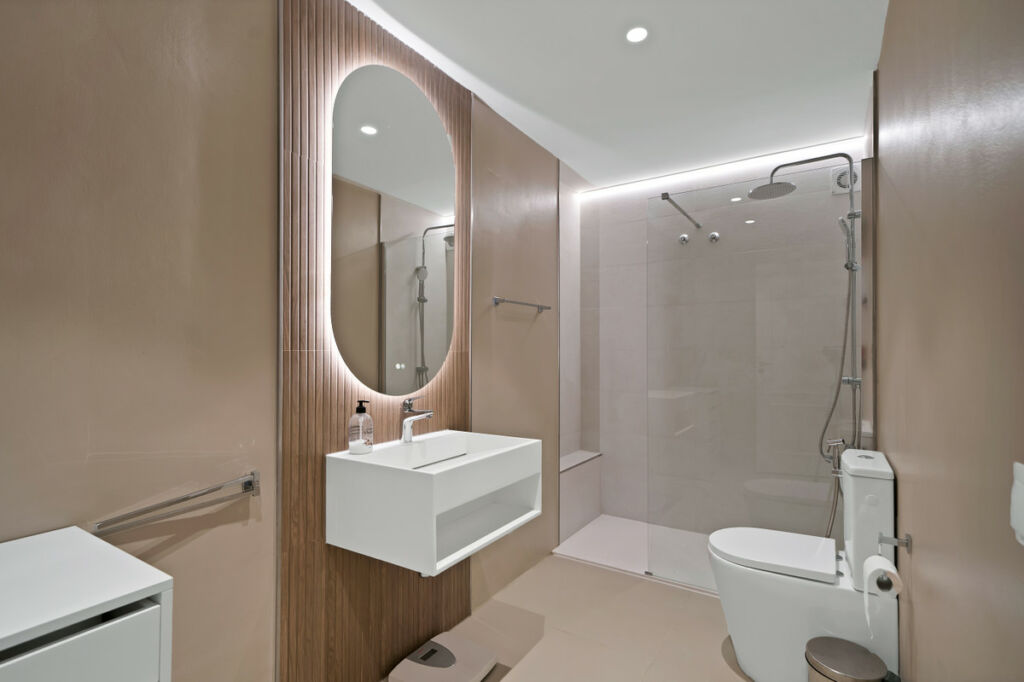 Middle Floor Apartment Estepona Málaga - image 25