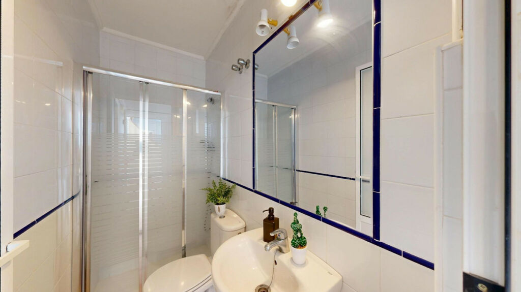 Middle Floor Apartment Campoamor Alicante - image 25