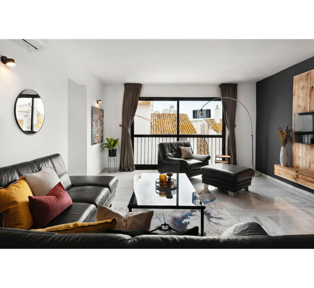 Middle Floor Apartment Puerto Banús Málaga - image 25