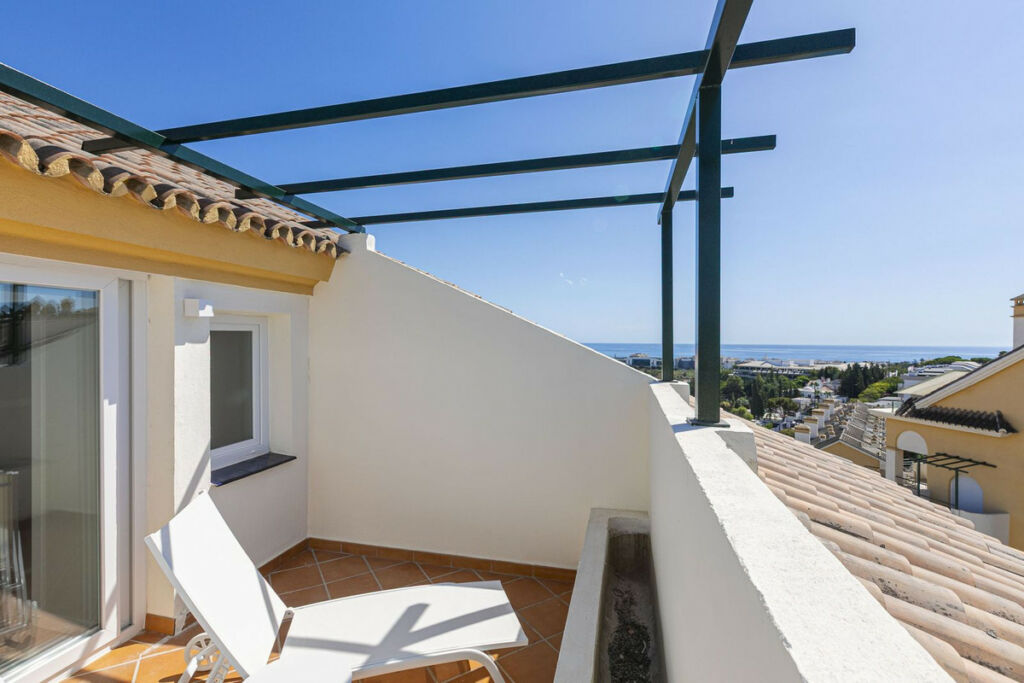 Penthouse Duplex Nueva Andalucía Málaga - image 25