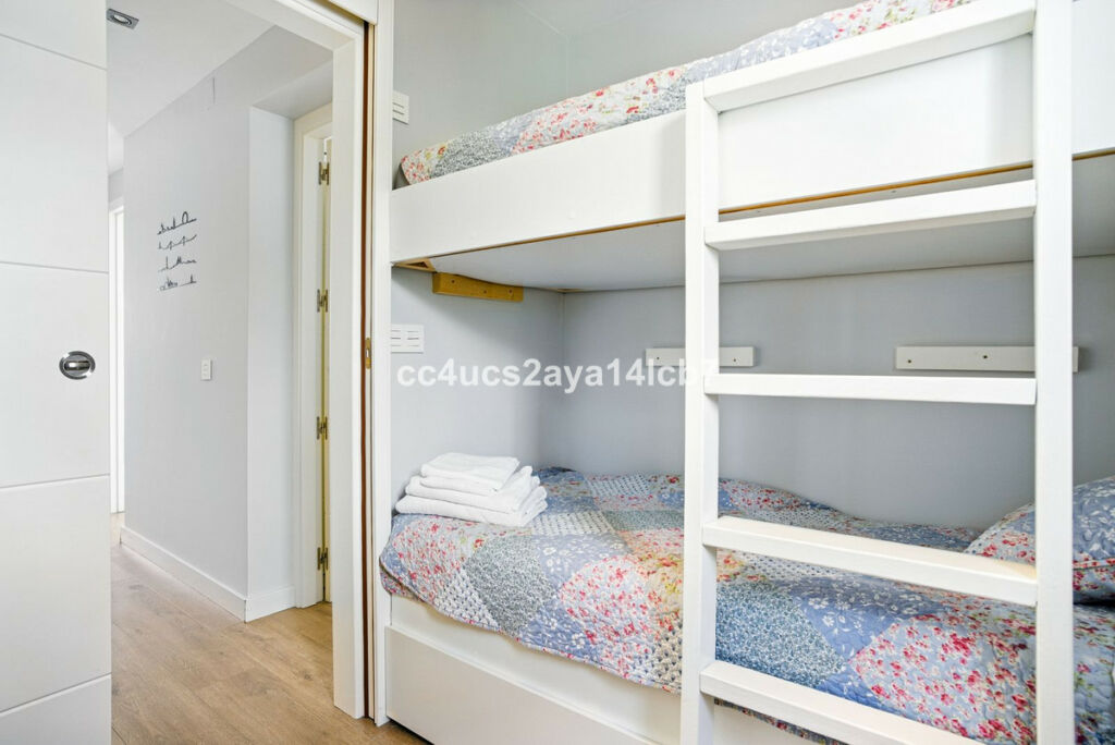Townhouse Nueva Andalucía Málaga - image 25