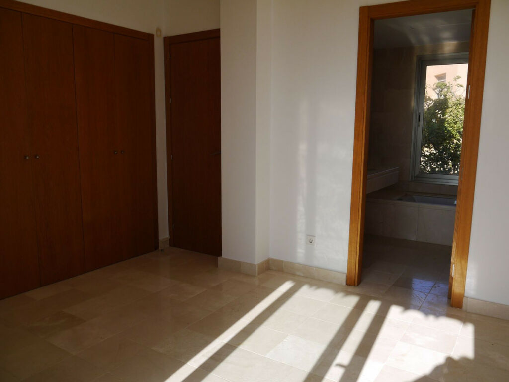 Semi-Detached House Riviera del Sol Málaga - image 25