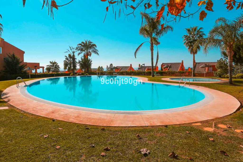 Penthouse Duplex Elviria Málaga - image 25