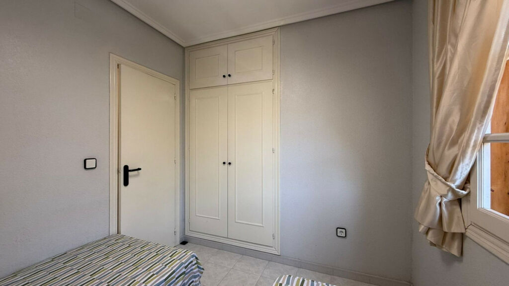 Bungalow Torrevieja Alicante - image 25