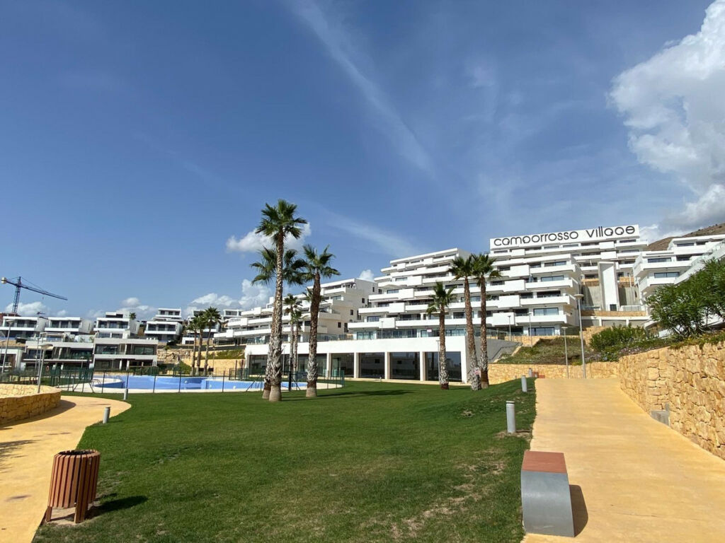 Middle Floor Apartment Finestrat Alicante - image 25
