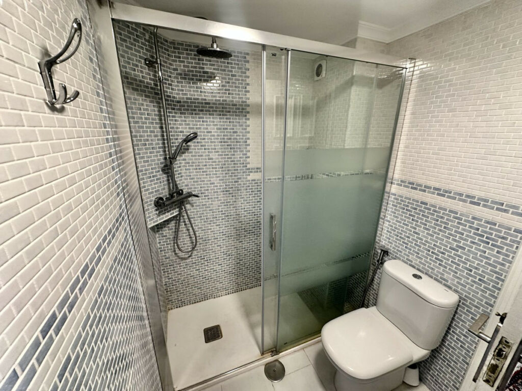 Middle Floor Apartment Fuengirola Málaga - image 25