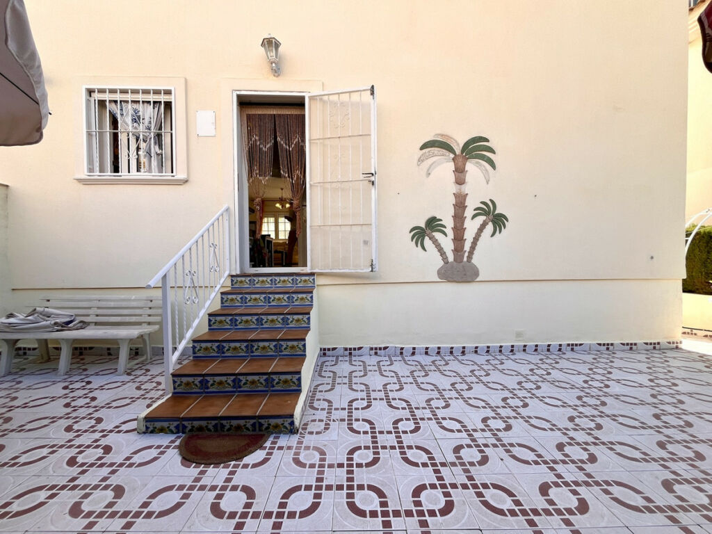 Ground Floor Apartment Los Altos Alicante - image 25