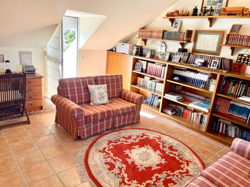 Townhouse Estepona Málaga - image 25