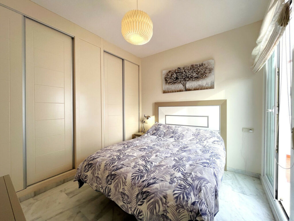 Penthouse Estepona Málaga - image 25