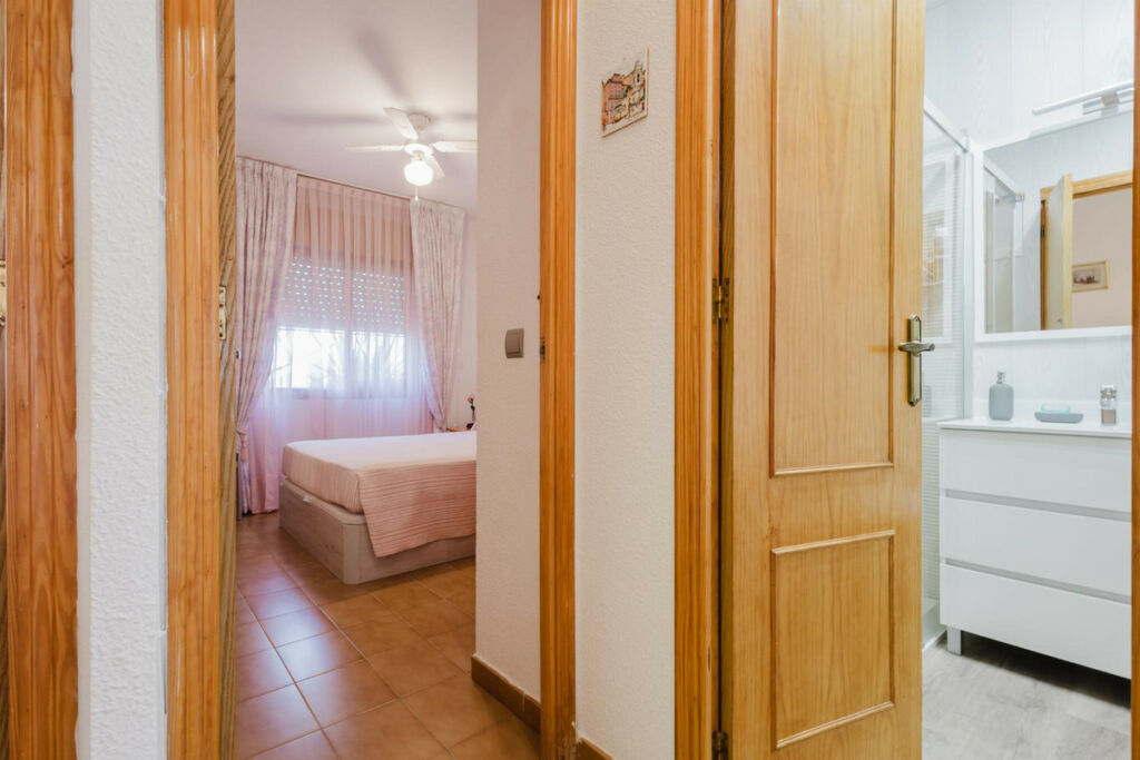 Bungalow Torrevieja Alicante - image 25
