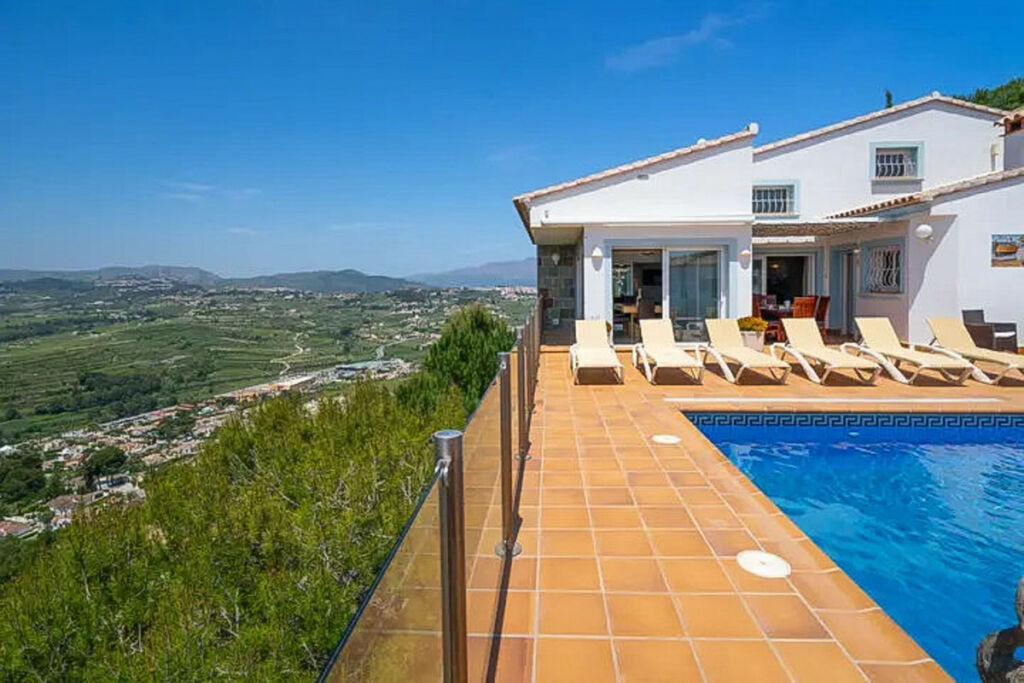 Detached Villa Moraira Alicante - image 25