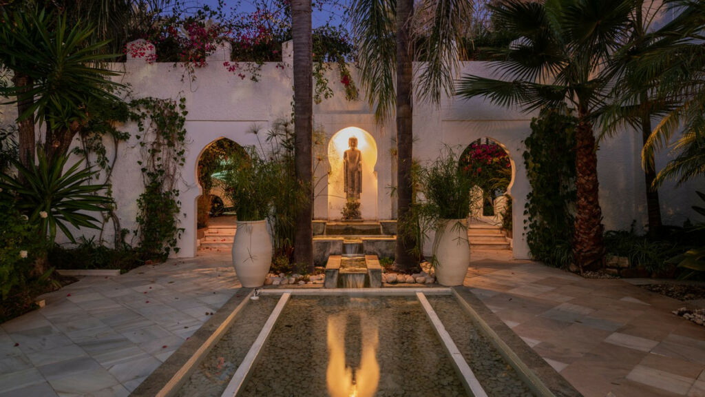 Detached Villa Los Monteros Málaga - image 25