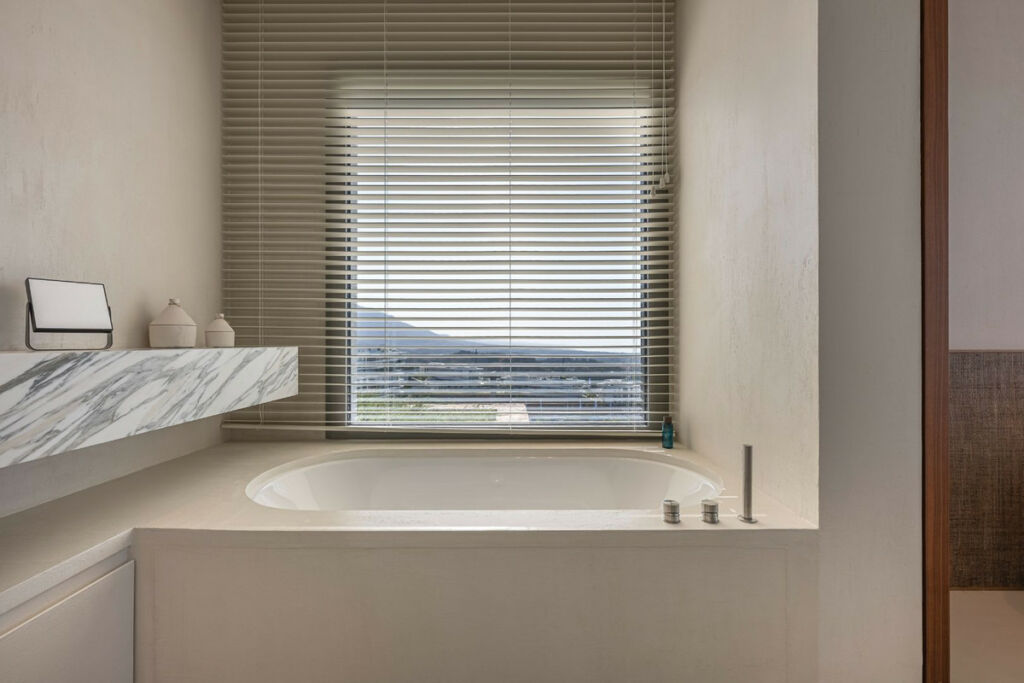 Middle Floor Apartment Benahavís Málaga - image 25