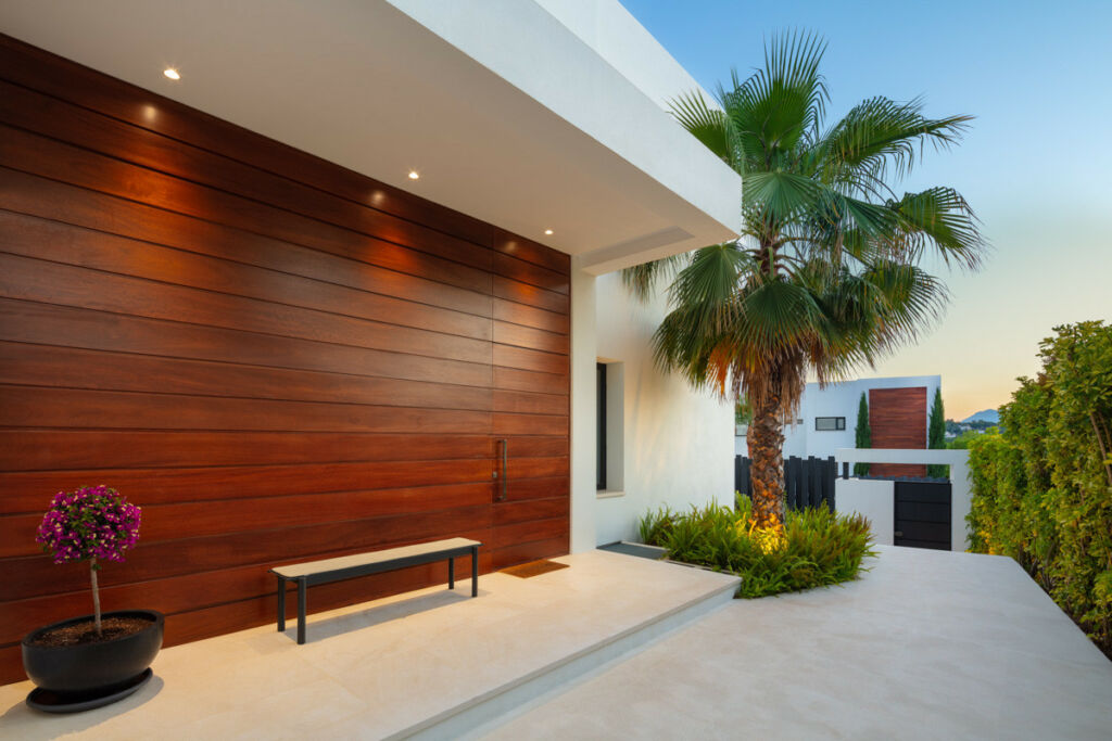 Detached Villa Nueva Andalucía Málaga - image 25