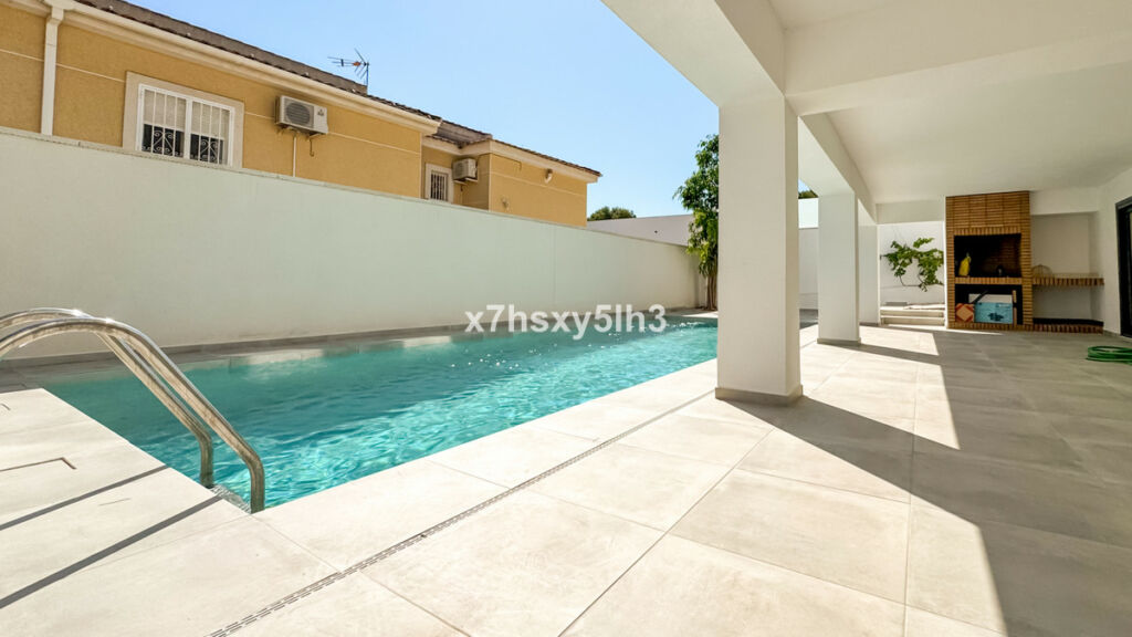Detached Villa Los Balcones Alicante - image 25