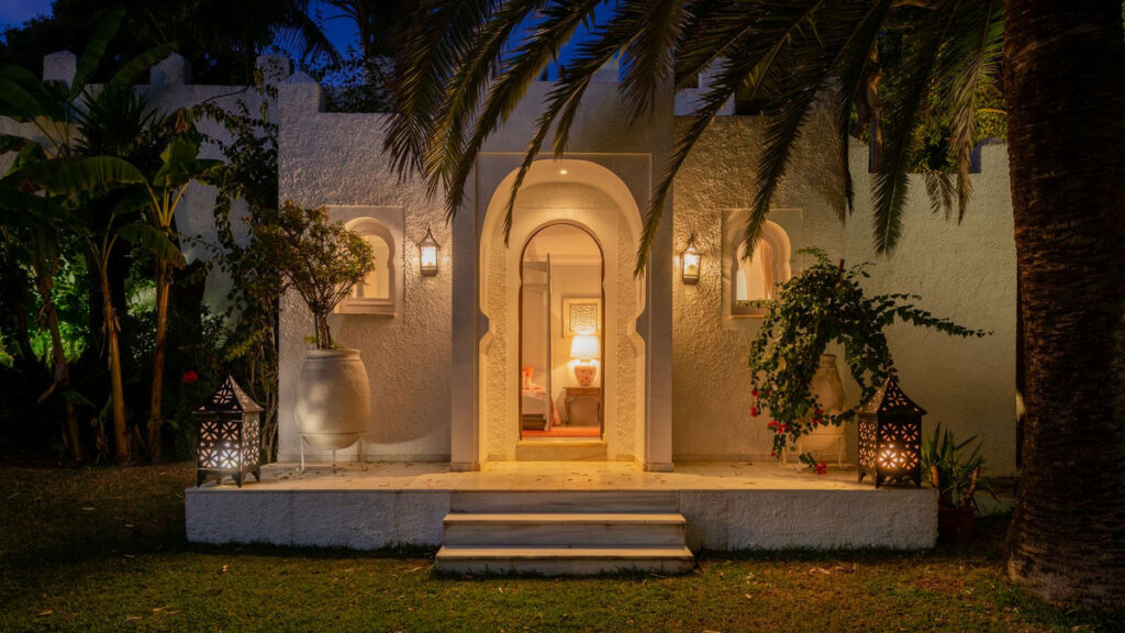 Detached Villa Los Monteros Málaga - image 26