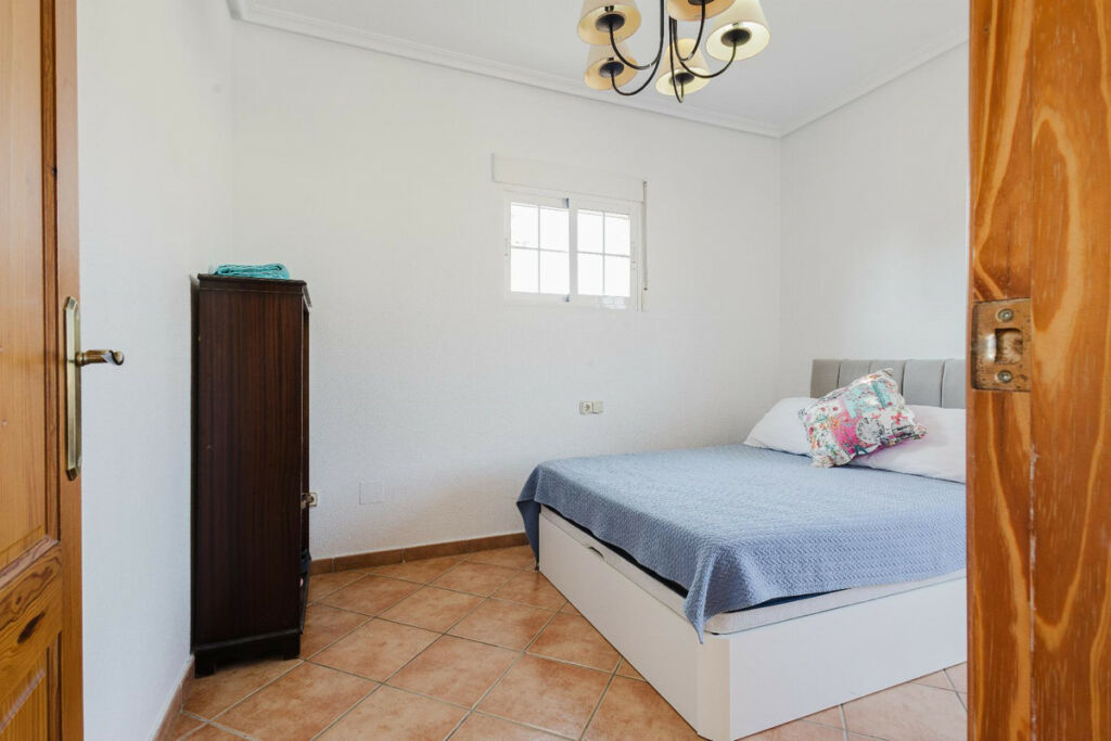 Townhouse Lo Crispin Alicante - image 26