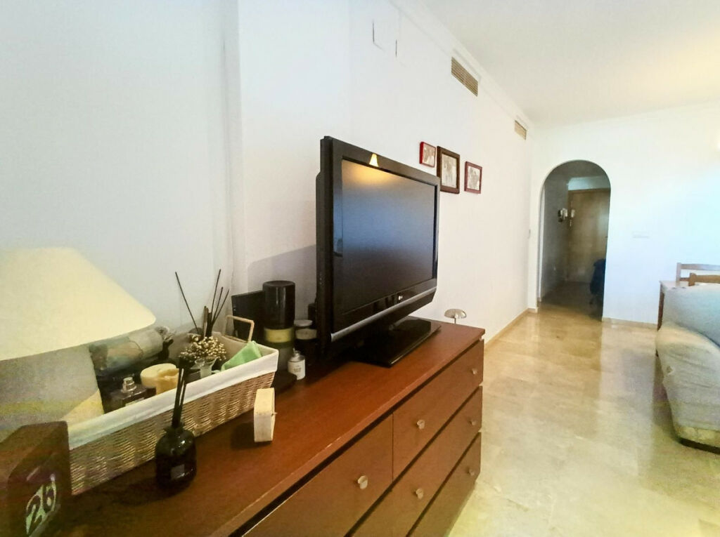 Middle Floor Apartment Riviera del Sol Málaga - image 26