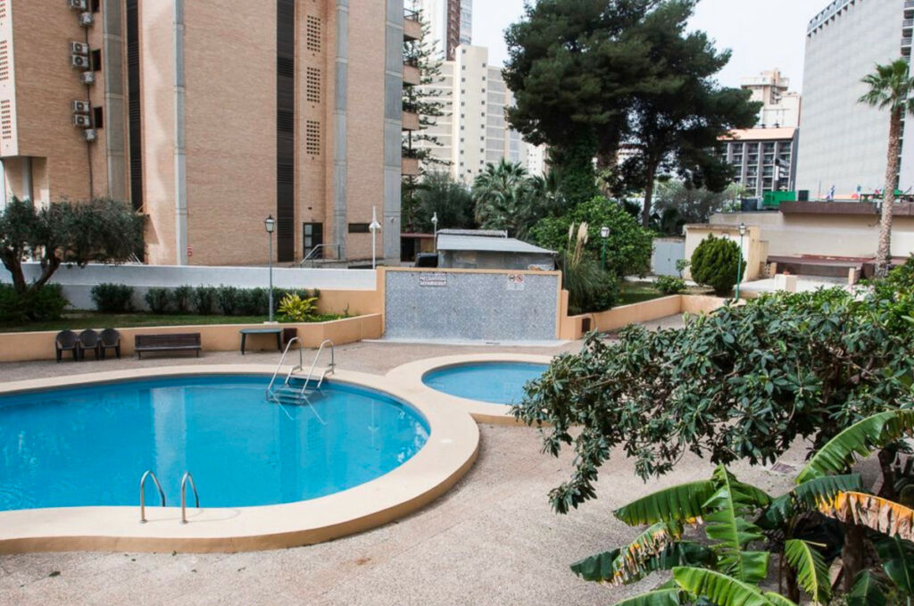 Middle Floor Apartment Benidorm Alicante - image 26