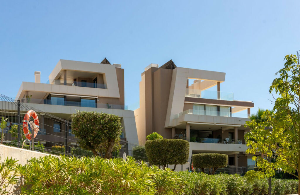 Ground Floor Apartment Cabopino Málaga - image 26