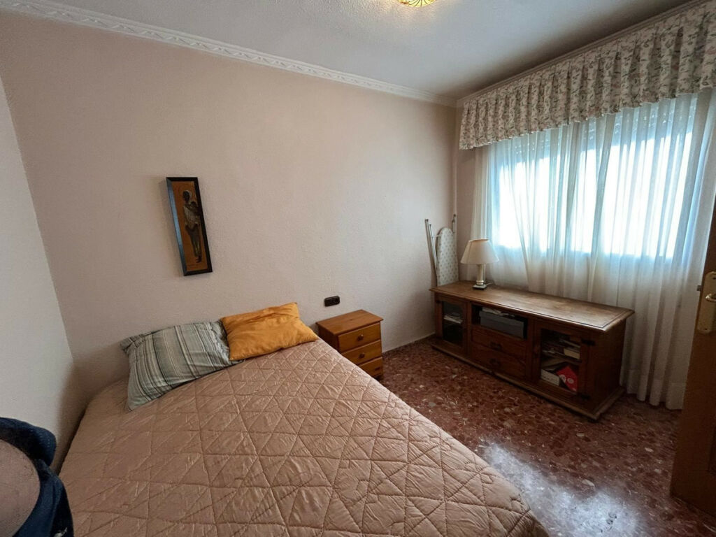 Middle Floor Apartment Torrevieja Alicante - image 26