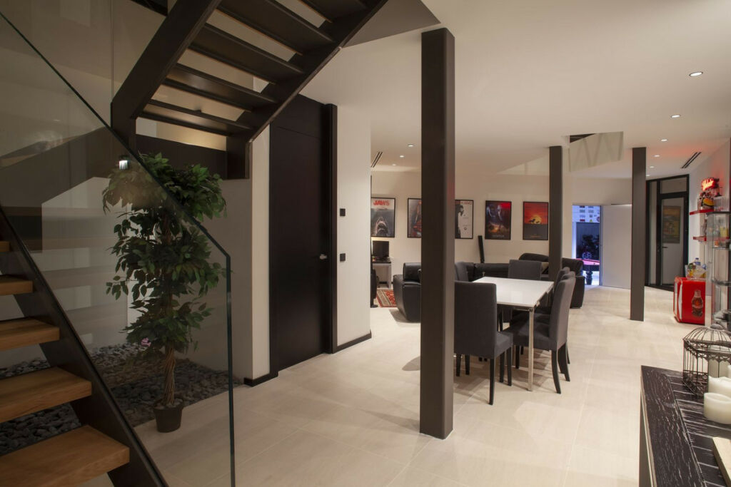 Detached Villa Nueva Andalucía Málaga - image 26