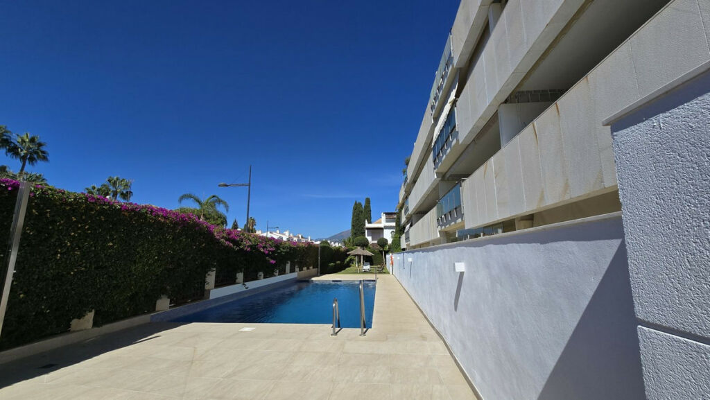 Middle Floor Apartment San Pedro de Alcántara Málaga - image 26