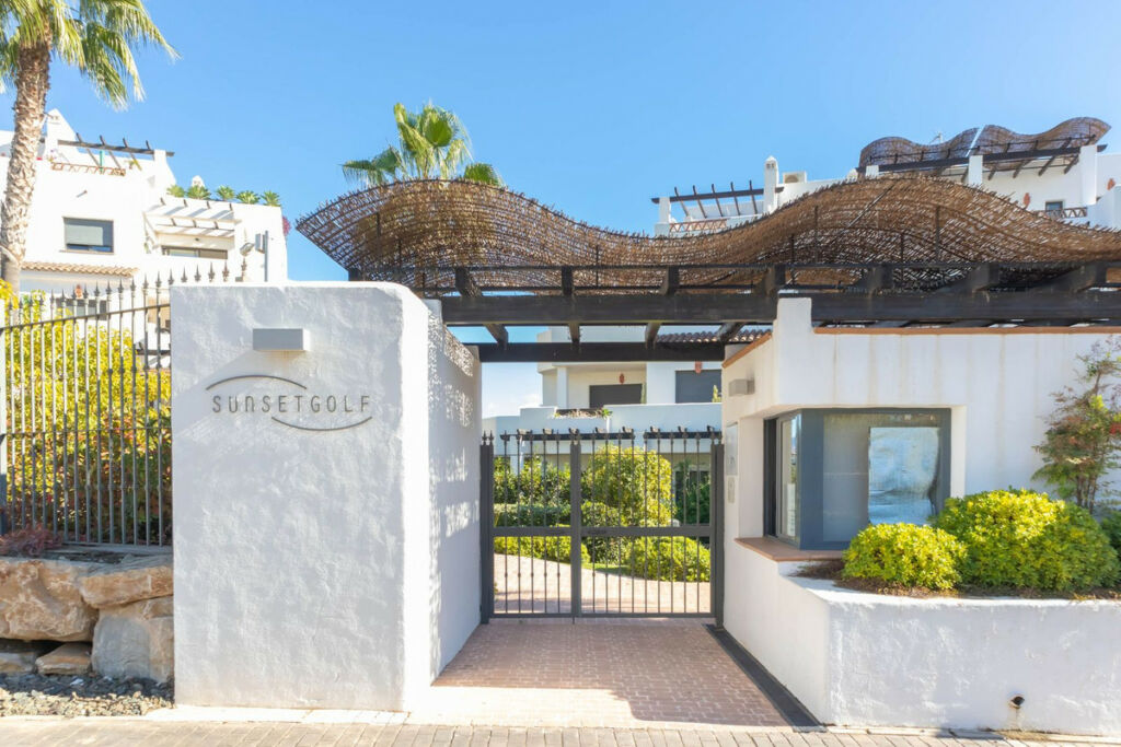 Penthouse Duplex Estepona Málaga - image 26