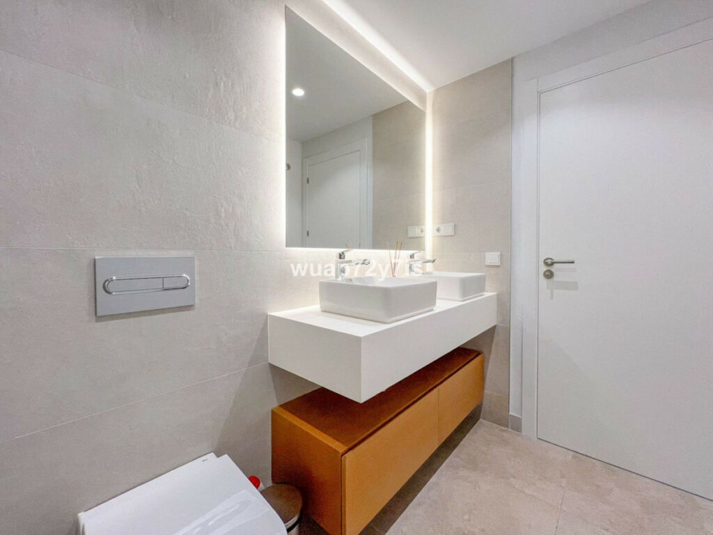 Townhouse La Cala de Mijas Málaga - image 26