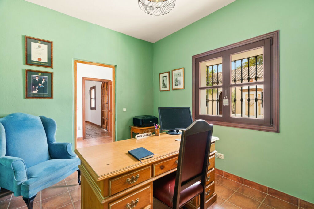 Detached Villa La Duquesa Málaga - image 26
