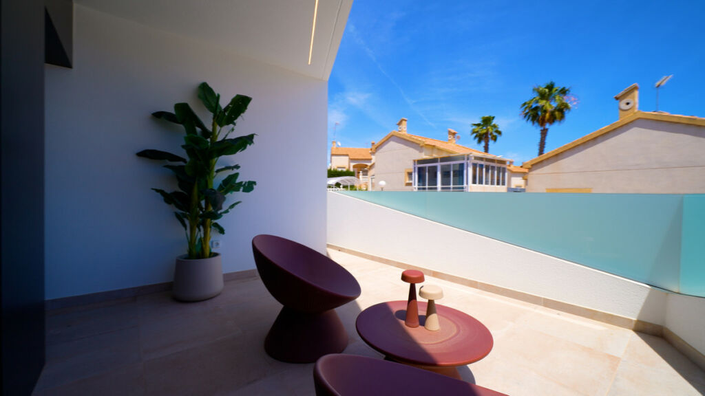 Detached Villa Los Altos Alicante - image 26