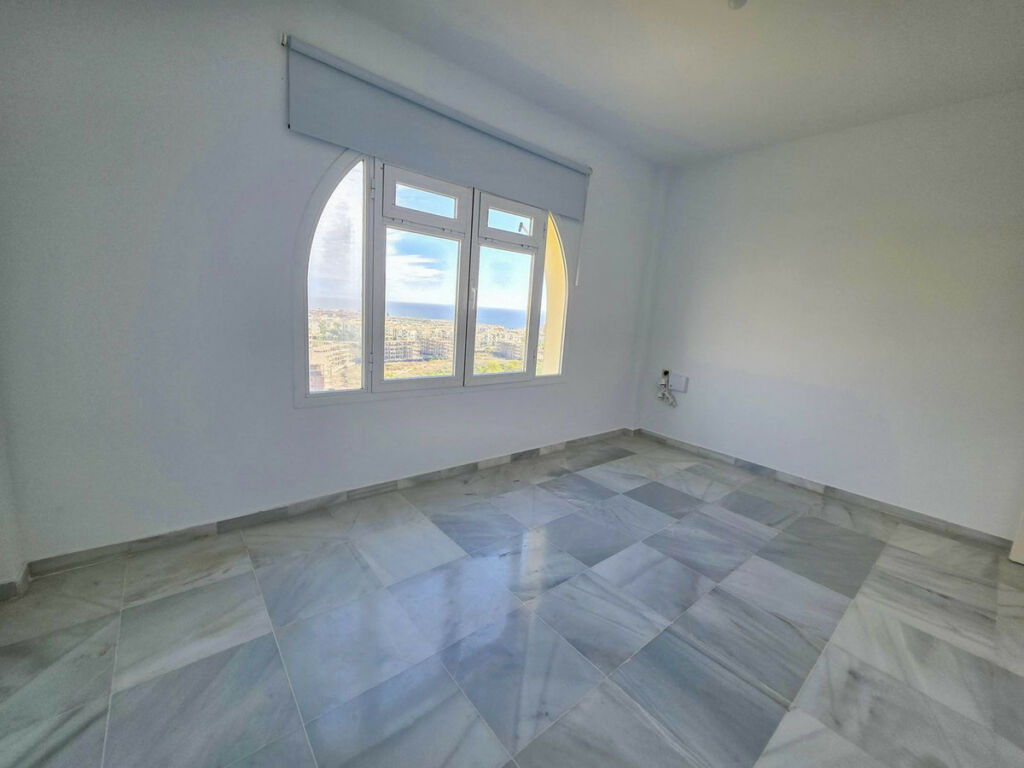 Duplex La Duquesa Málaga - image 26