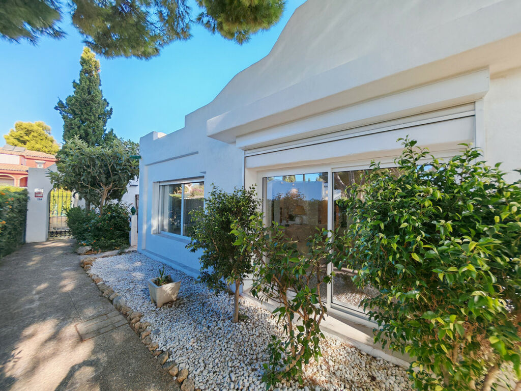 Semi-Detached House Las Chapas Málaga - image 26