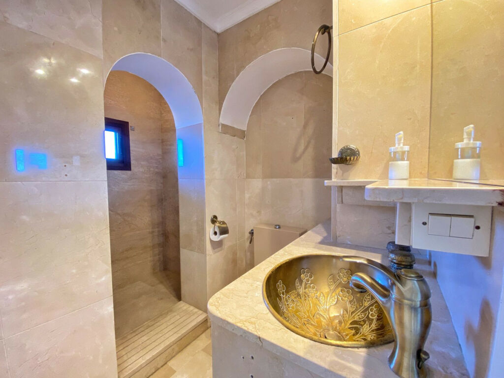 Top Floor Apartment Marbella Málaga - image 26