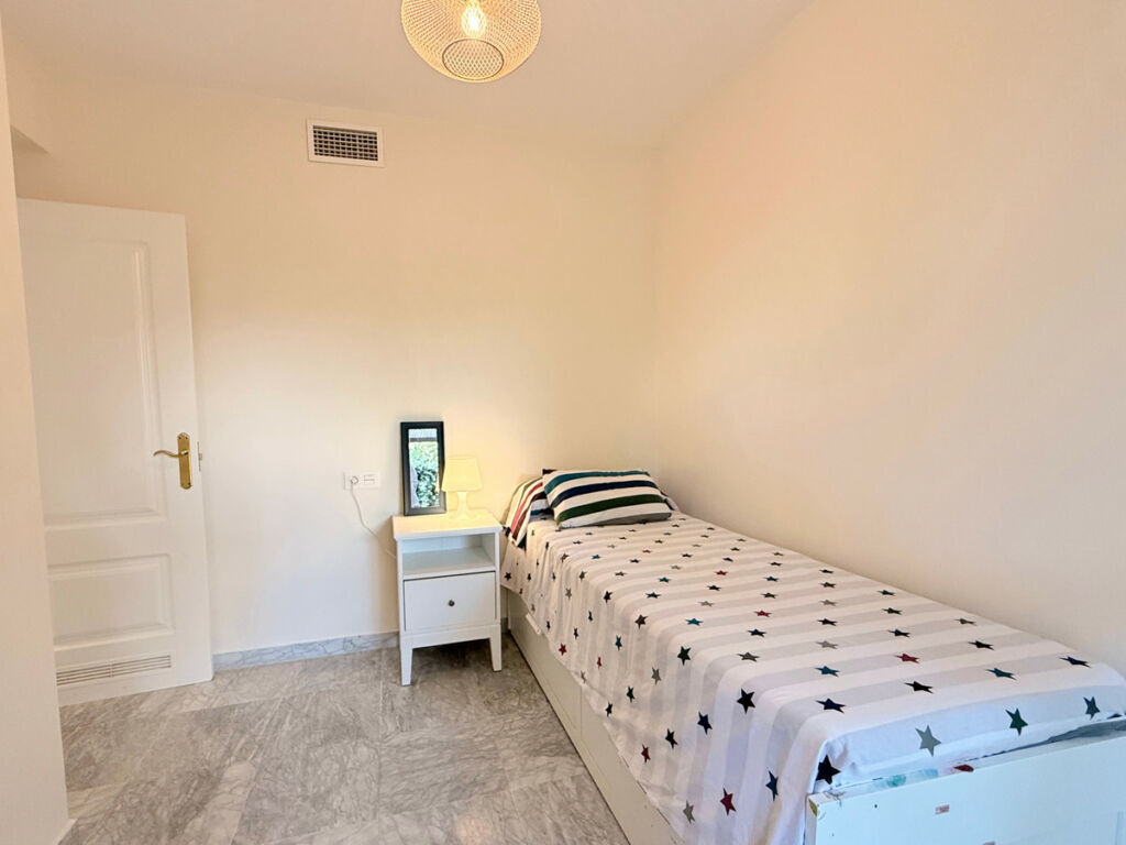 Ground Floor Apartment Puerto Banús Málaga - image 26