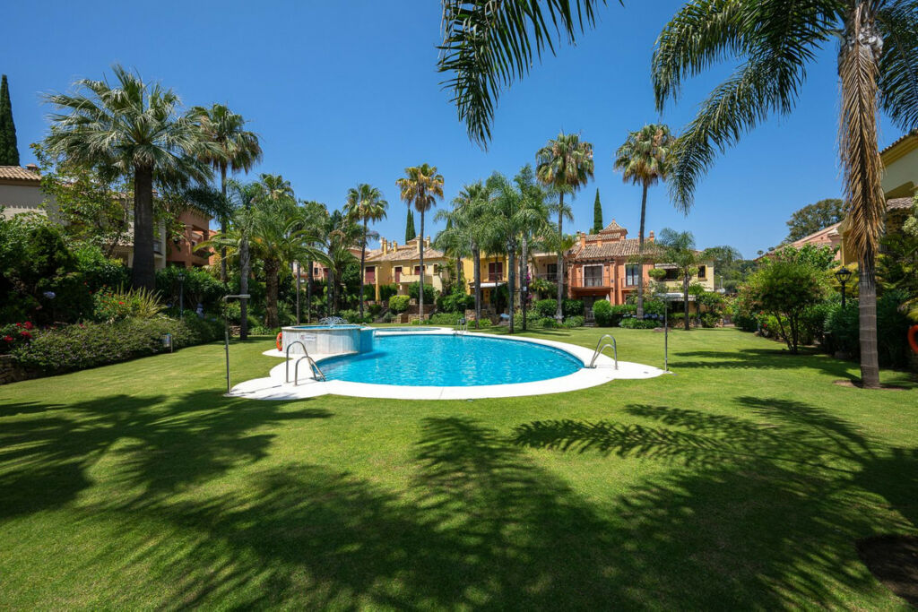 Townhouse Marbella Málaga - image 26