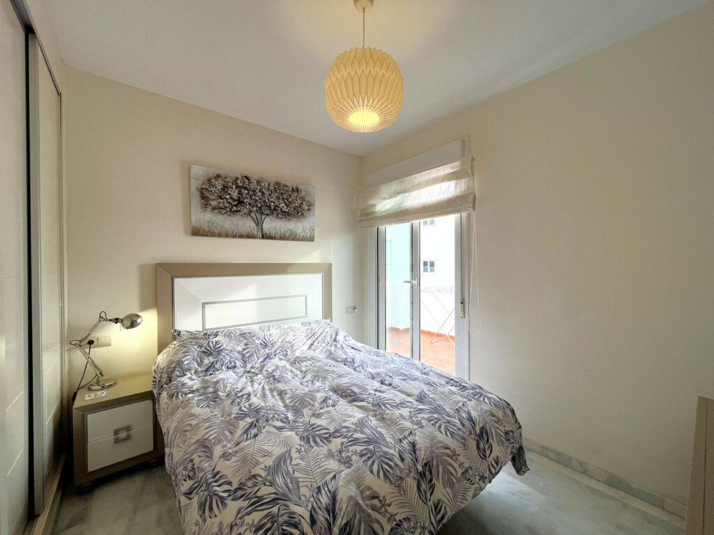 Penthouse Estepona Málaga - image 26