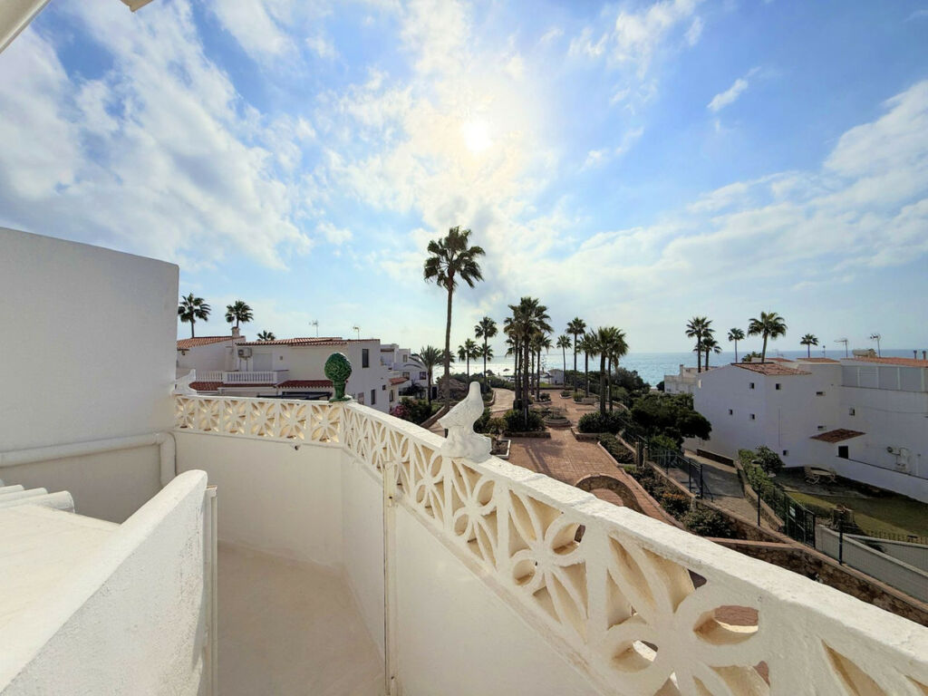 Townhouse Manilva Málaga - image 25