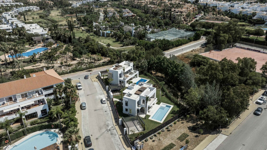 Detached Villa Atalaya Málaga - image 26