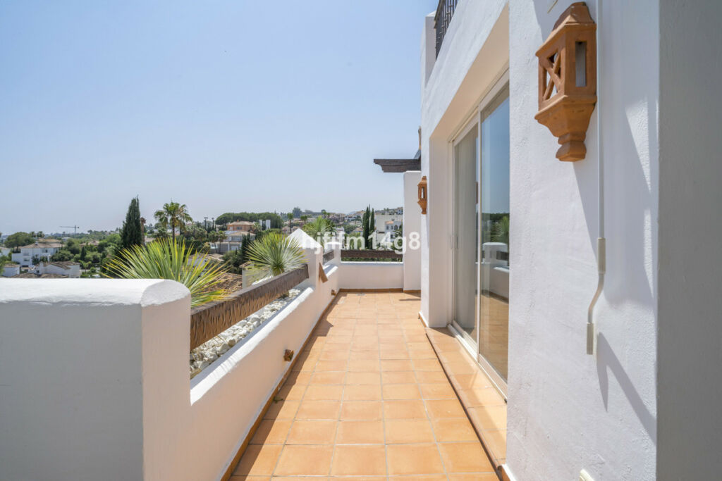 Penthouse Duplex Nueva Andalucía Málaga - image 26