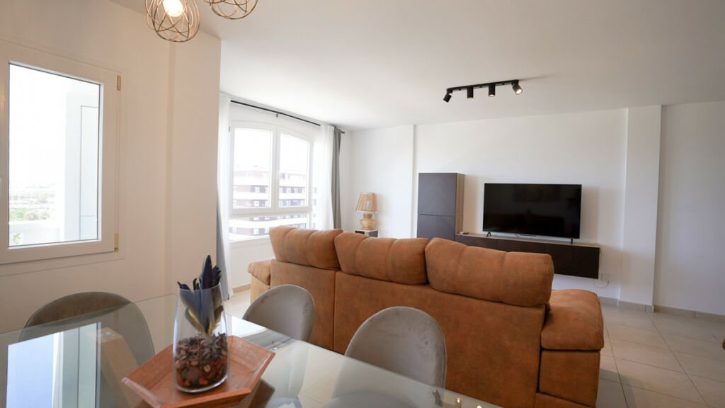 Middle Floor Apartment Nueva Andalucía Málaga - image 26
