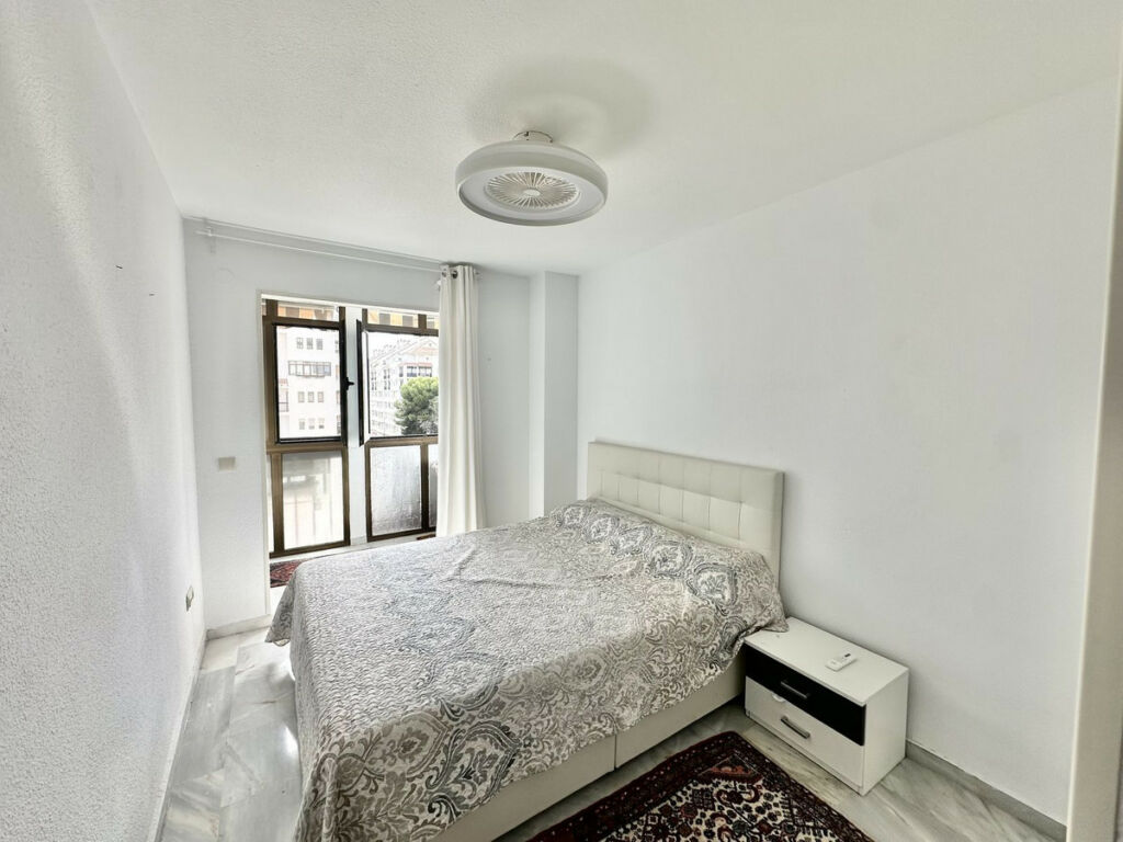 Middle Floor Apartment Fuengirola Málaga - image 26